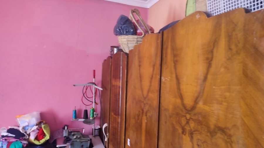 3 Bedroom Property for Sale in Uitsig Western Cape